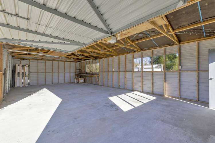 327 Georges Road Amberley_18