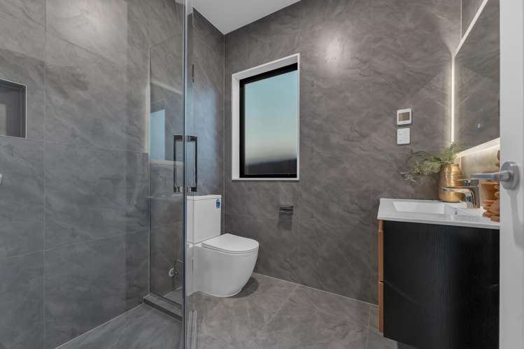 3 Maheu Lane Orewa_18