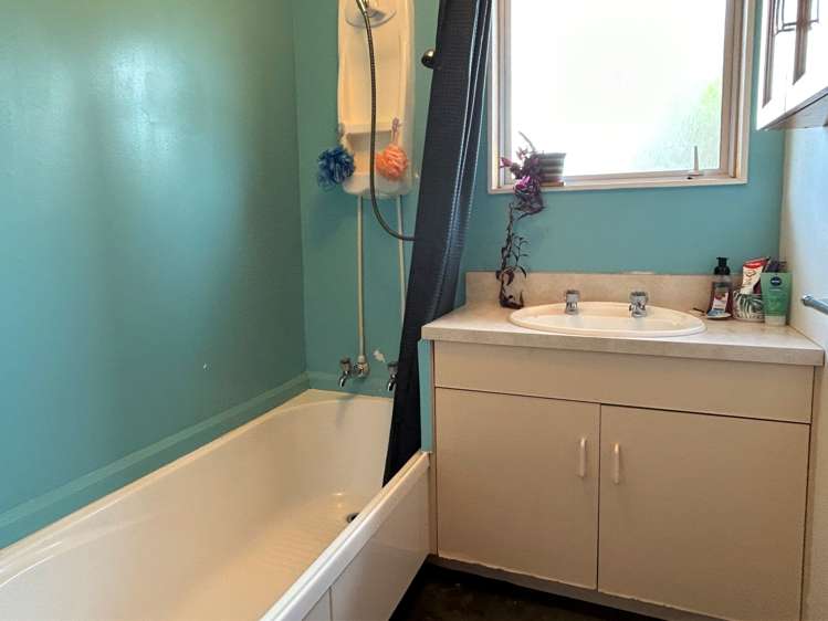 46 Park Avenue Takaka_17