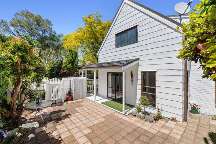 37 Townshend Crescent Halswell_1