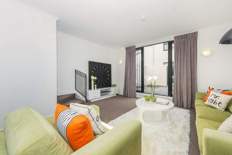 6e/8 Farnham Street Parnell_12