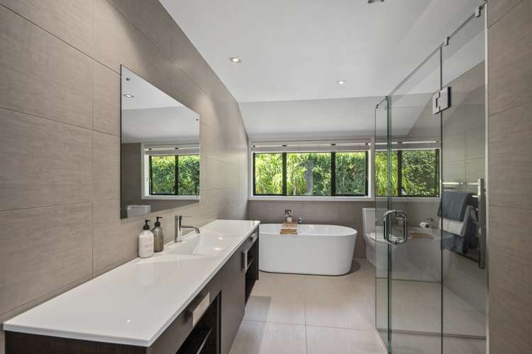 12a Wainoni Heights Greenhithe_44