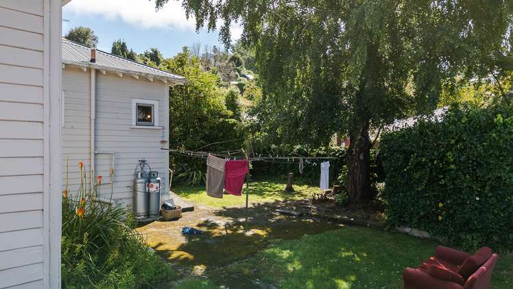 24 Gladstone Road North East Valley_25