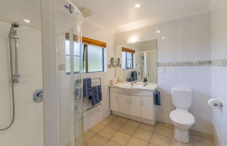 33 Eucalyptus Way Paraparaumu_12