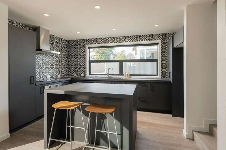 16B Eltham Road Blenheim Central_5
