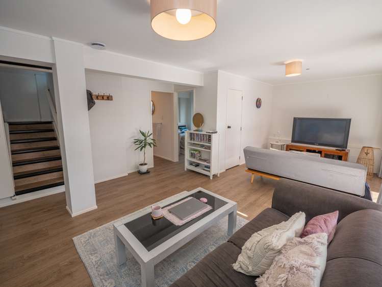 19 Stratford Drive Cable Bay_21