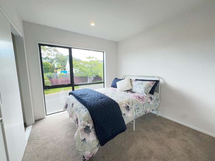 7/2a Mantra Road Massey_9