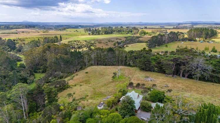 5796 State Highway 10, Kareponia Awanui_17