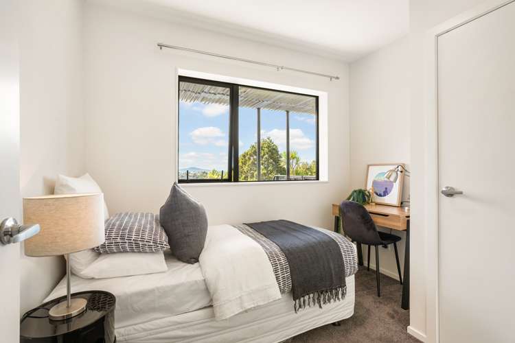 15 Mcdowell Crescent Hillcrest_36