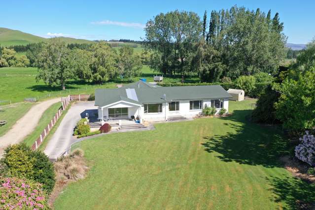 386 Otama Valley Road Gore Surrounds_1