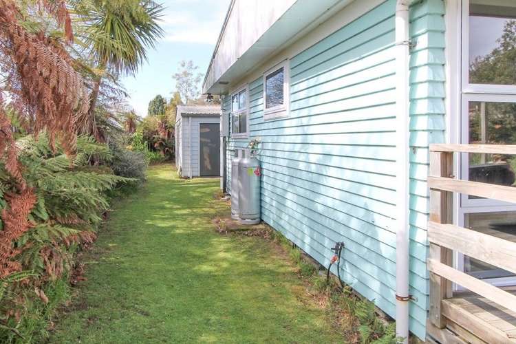 7 Cooper Avenue Holdens Bay_8