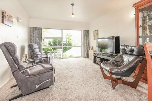 2/90 Napier Road Havelock North_3