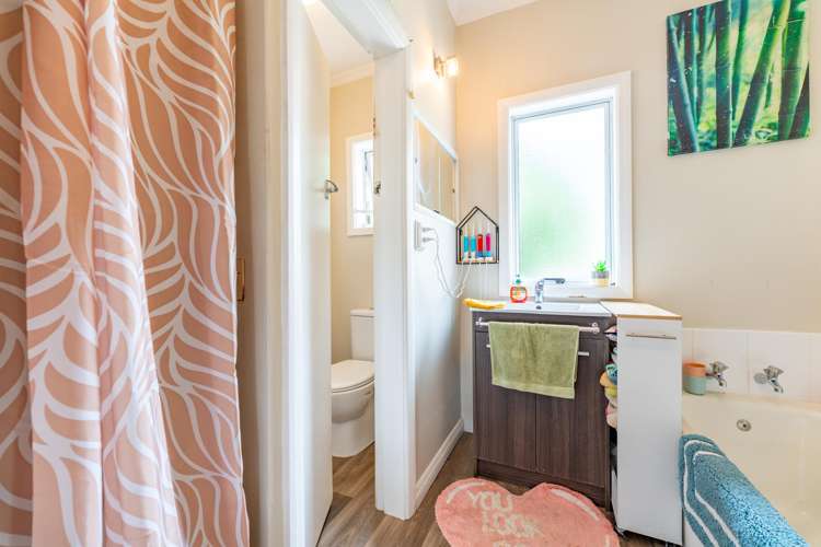 6 Naylor Street Waimate_12