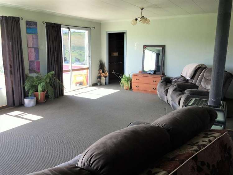 42 Romahapa Road Balclutha_6