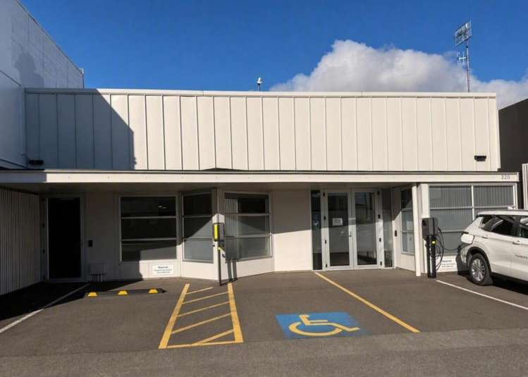 220 Broadway Avenue_0
