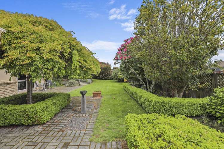 31 Stanley Drive Lynmore_18