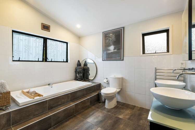 462 Ahuroa Road Puhoi_13