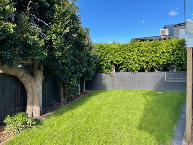 17 Eastcliffe Road Milford_18