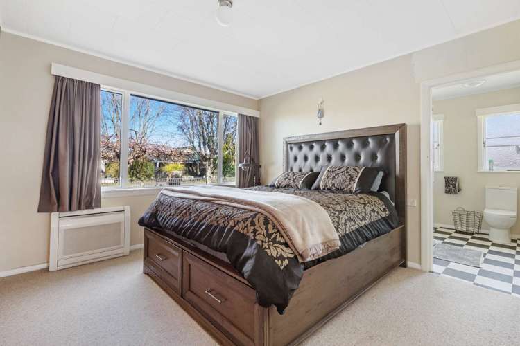 6 Larch Street Victoria_6