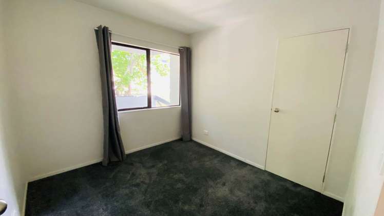 4/532 Whangaparaoa Road Stanmore Bay_4