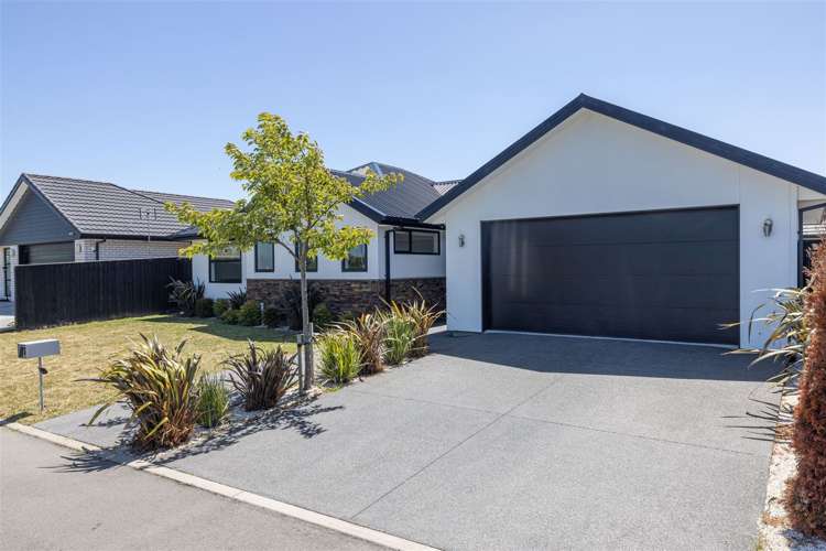9 Deerwood Lane Wigram_18