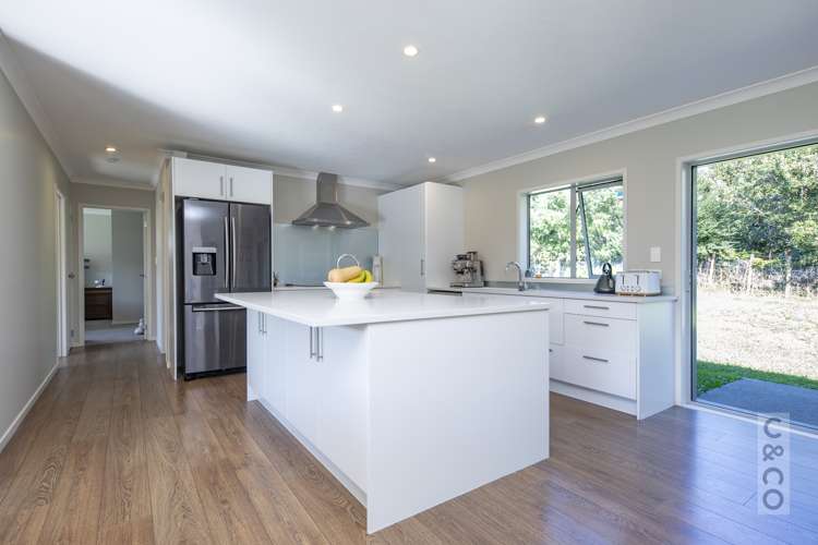 23 Crabb Fields Lane Riverhead_12