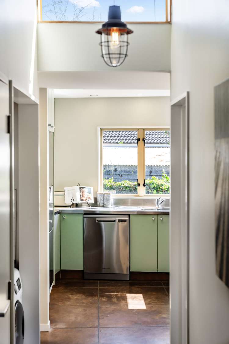 6 Forest Hill Road Henderson_12