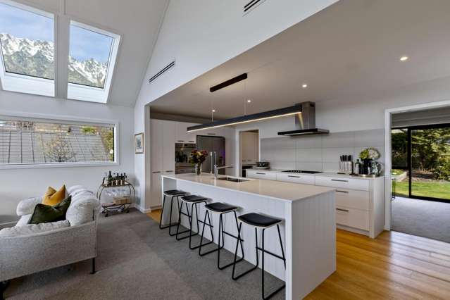 37 McAdam Drive Jacks Point_4