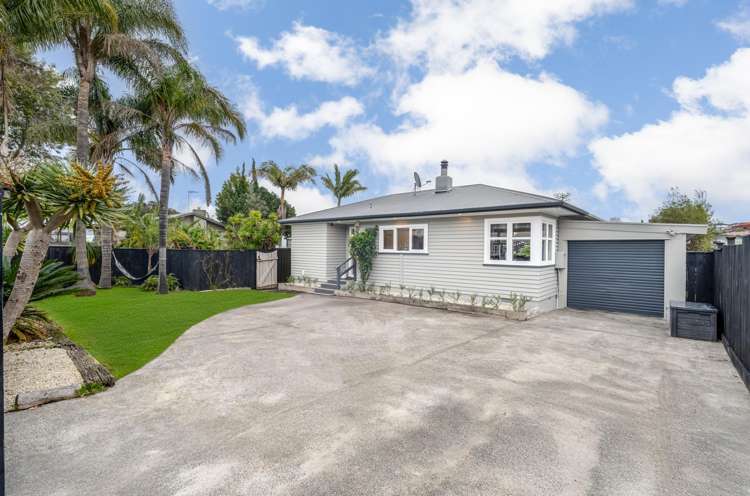 1/133 Moore Street Howick_16