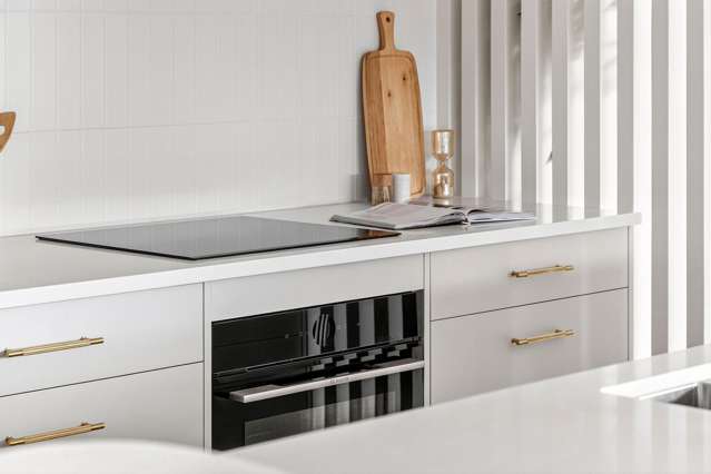 4 Whakahaumako Road Leamington_4