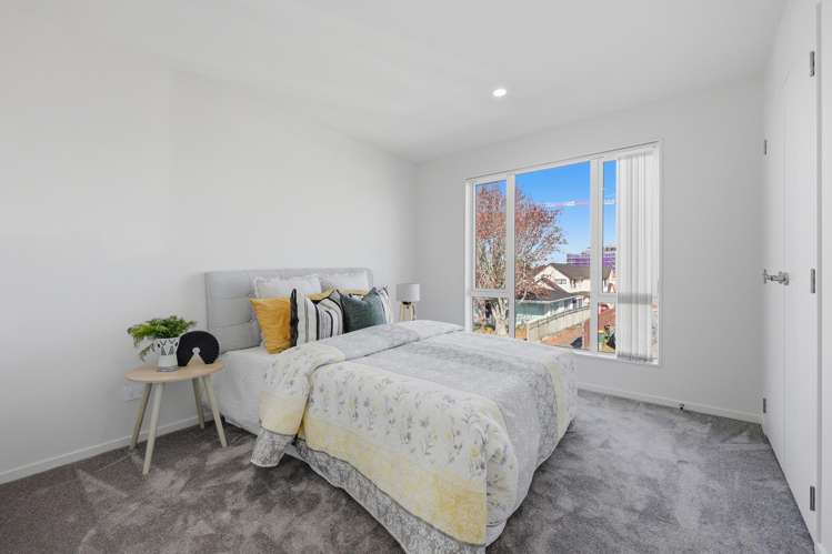 33 Sorrel Crescent Bucklands Beach_21