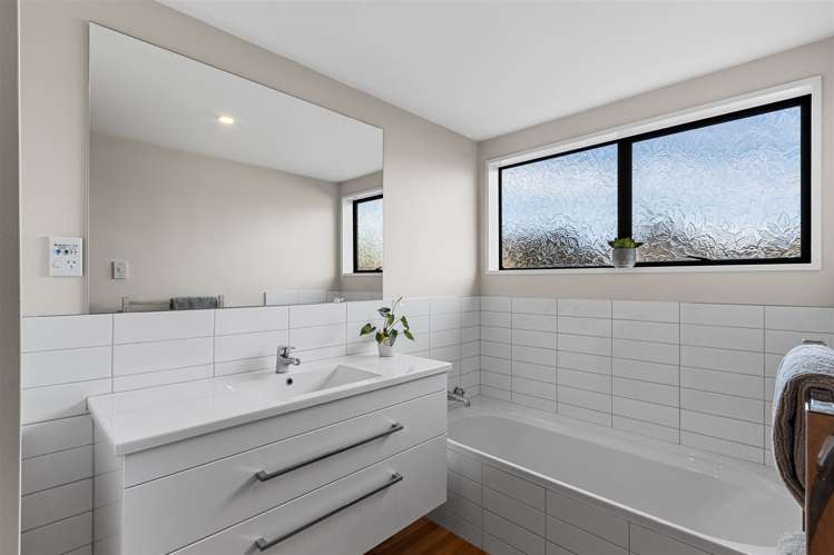 7 Goya Place Bishopdale_13