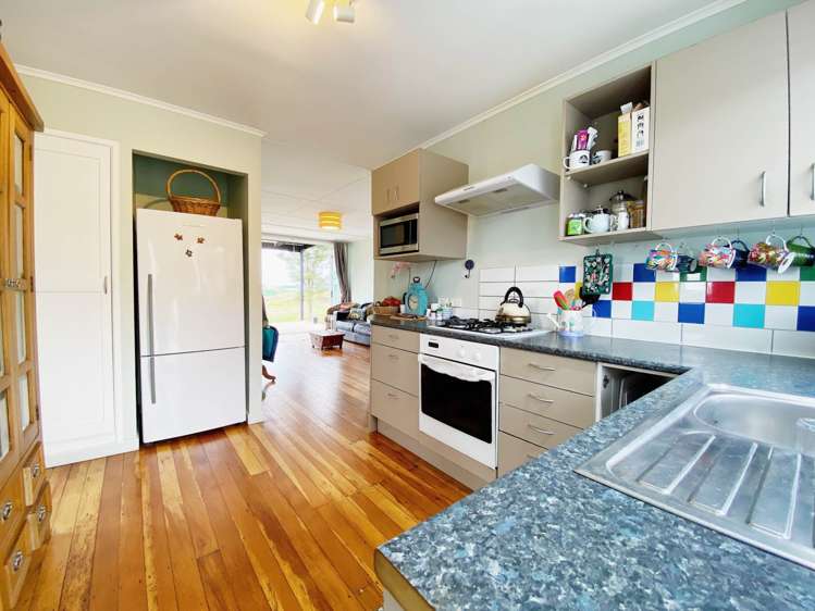 294 Takahiwai Road Mangapai and Surrounds_12