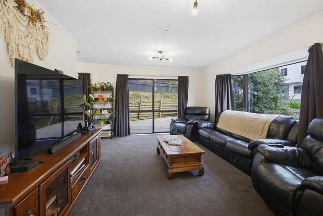 9 Westwood Road Tawa_2