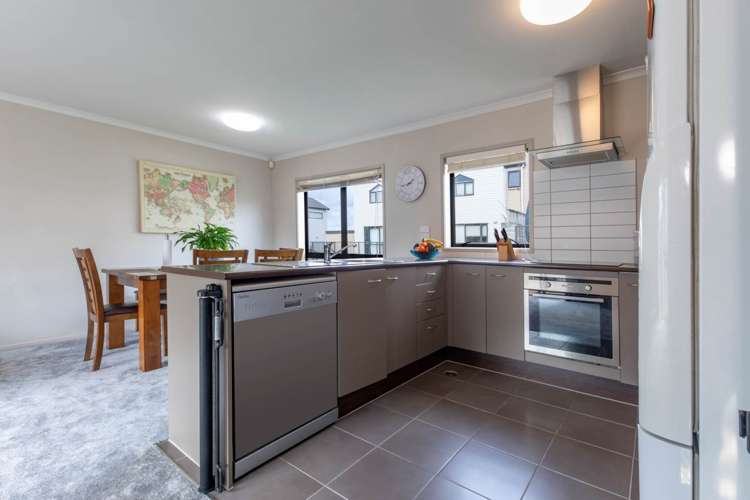 21/172 Mcleod Road Te Atatu South_4