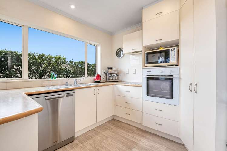 16 Elan Place Stanmore Bay_6