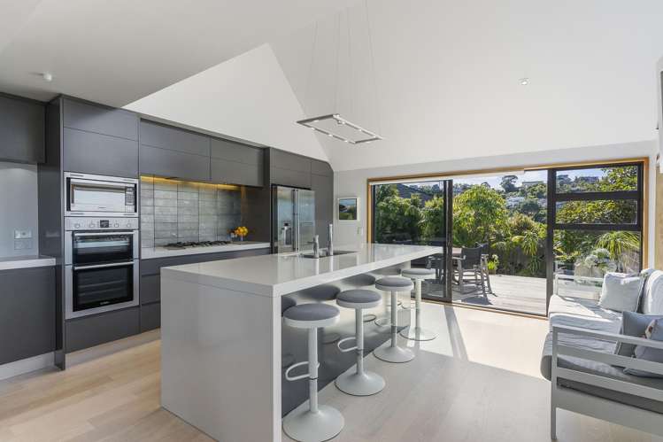 16 Bellbird Rise Murrays Bay_5