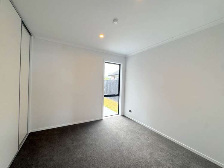 13 Tirikatene Avenue Paerata_11