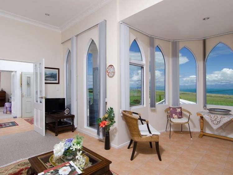 16 Athol Street Glenduan_16