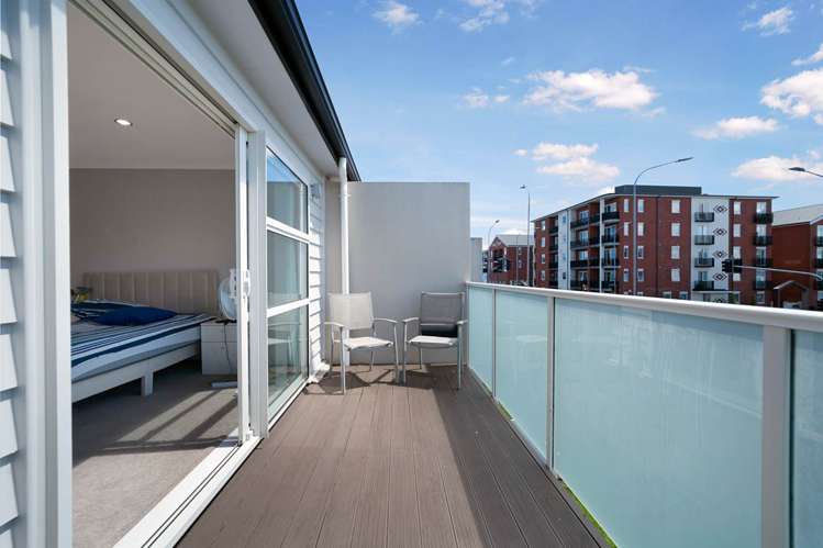 1C Bollard Avenue Mt Albert_13