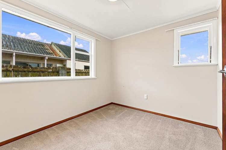 39 Fitzherbert Avenue Springvale_12