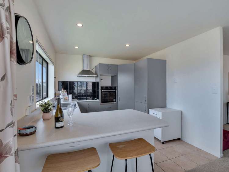 14/197 Royal Road Massey_10