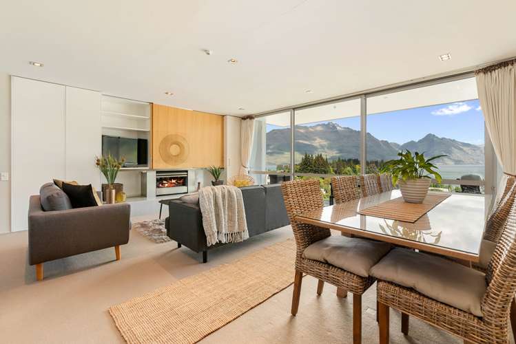 14/60 Hallenstein Street Queenstown_8