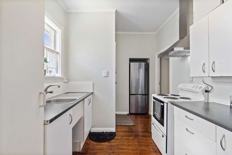 325 Lake Road Hauraki_6