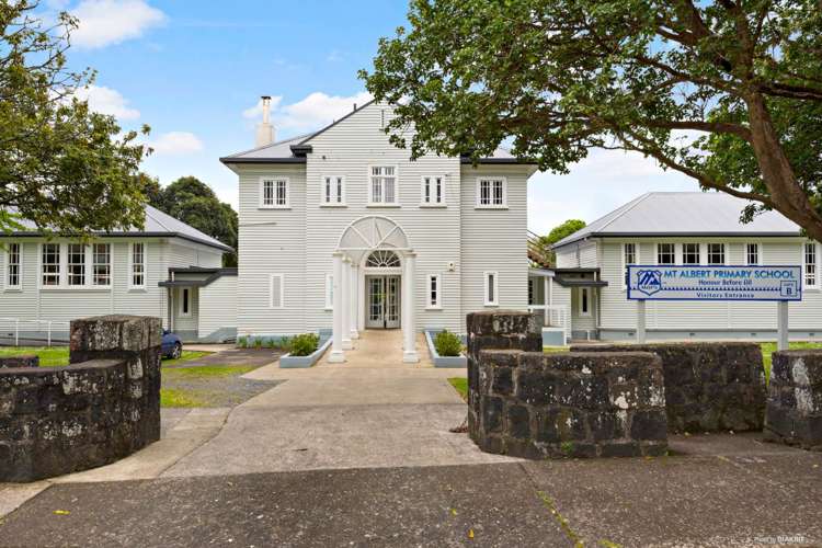 2/697 New North Road Mount Albert_9