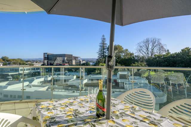 402/6 Durham Street Tauranga_3
