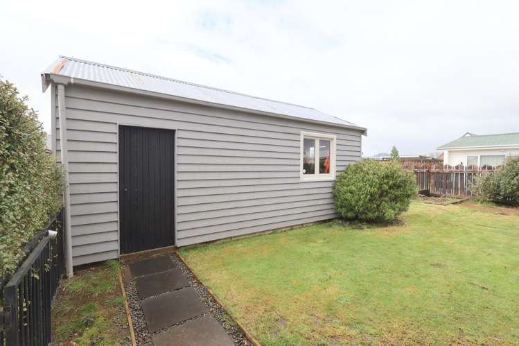 87 Robertson Street Richmond_23