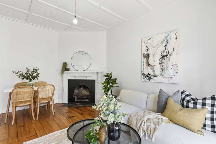 3 Queen Mary Avenue New Lynn_2