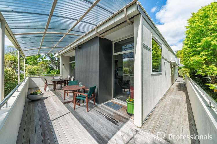 92 Barton Avenue Heretaunga_16