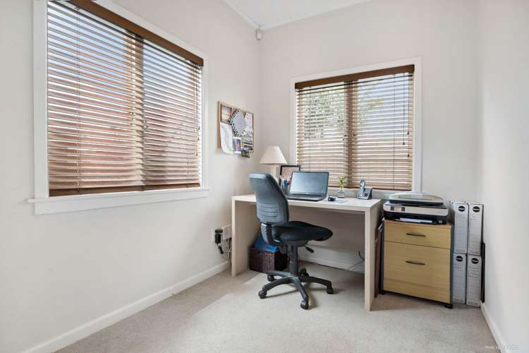 34 Boyd Avenue Royal Oak_15